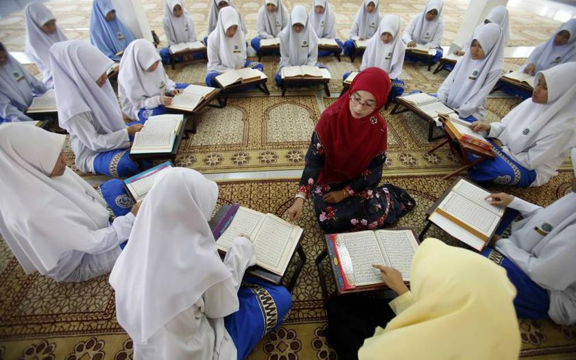 Pengajian Rutin Ibu-Ibu